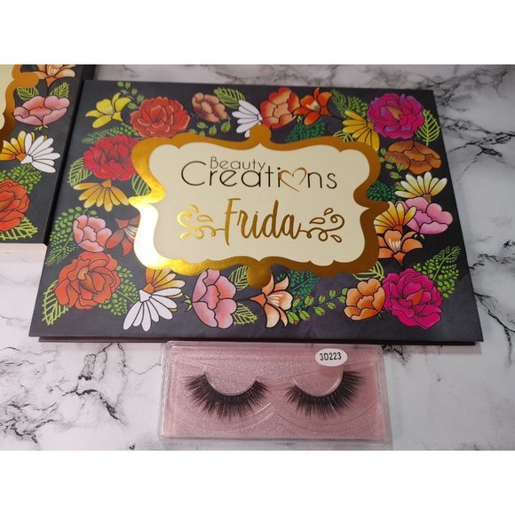 Frida Eyeshadow Palette - Picture 3 of 5